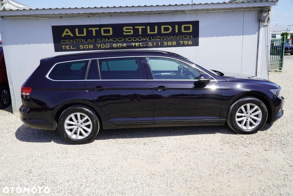 Volkswagen Passat 2.0 TDI SCR DSG Comfortline - 30