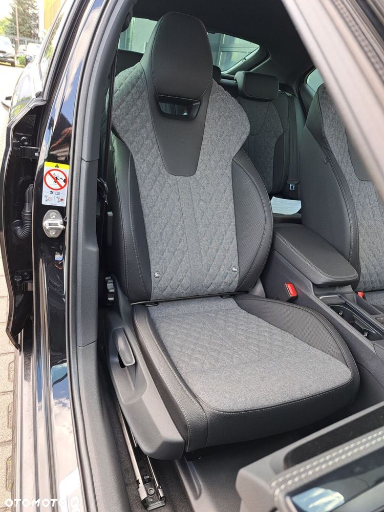 Skoda Octavia 1.5 TSI mHEV Sportline DSG - 30