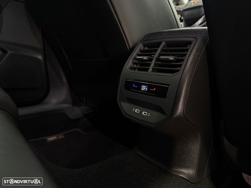 Cupra Formentor 2.0 TDI DSG - 33