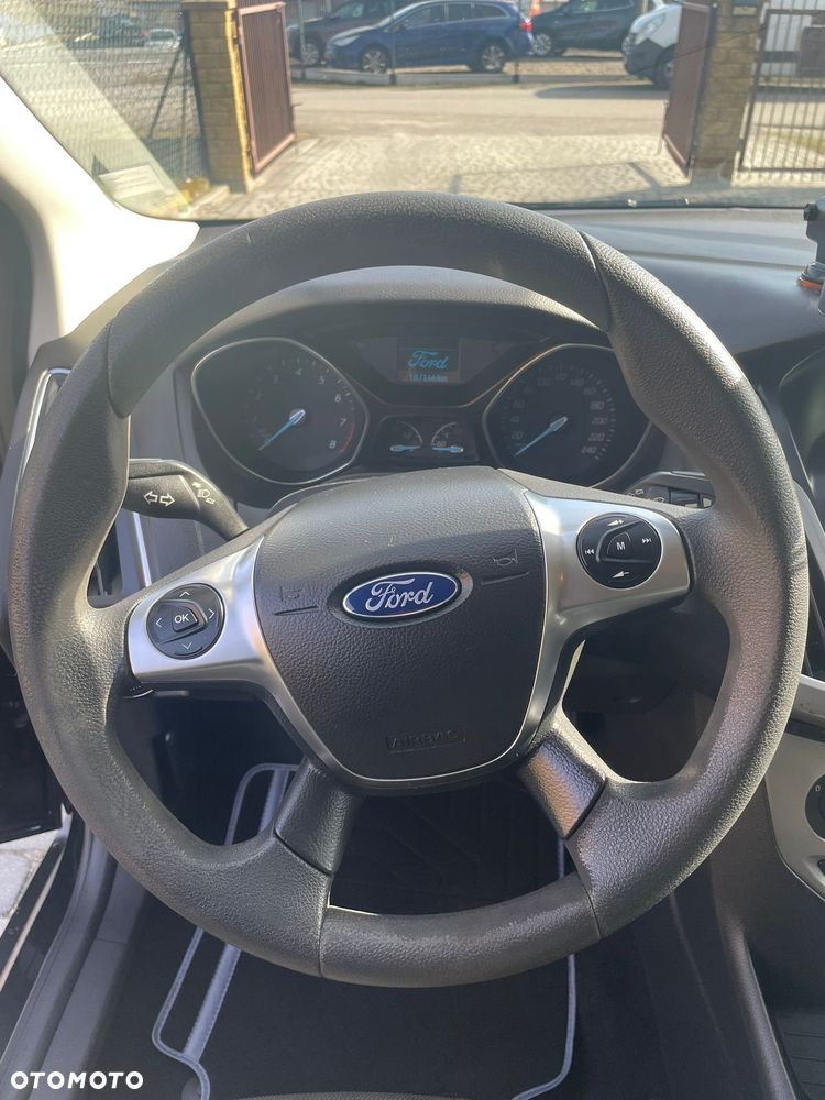 Ford Focus - 16