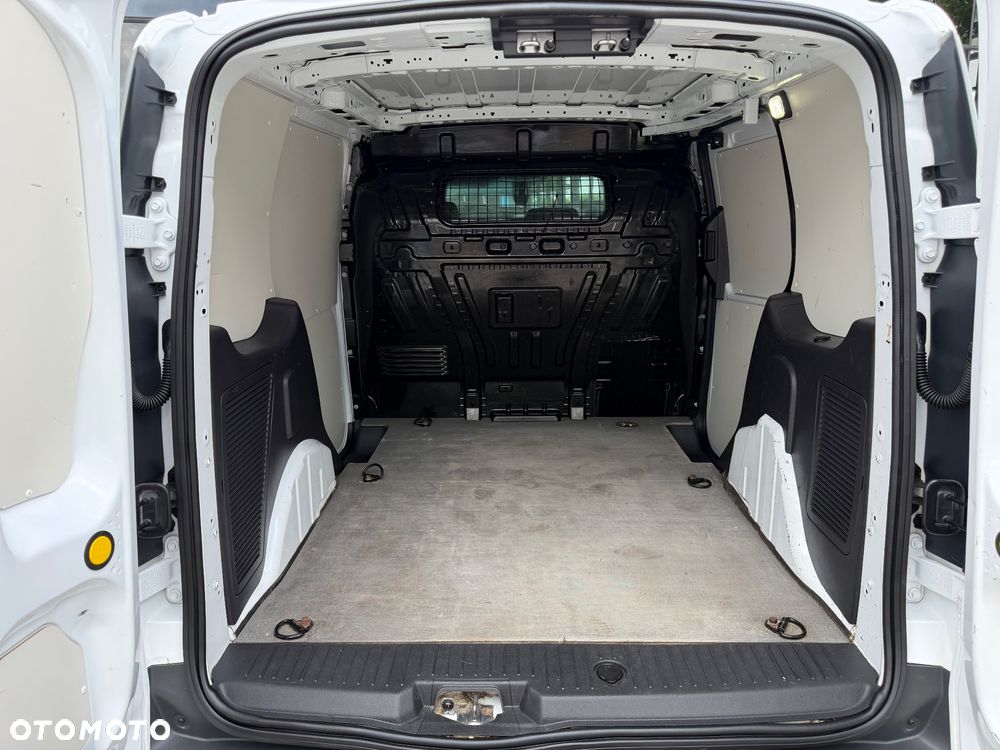 Ford Transit Connect - 20