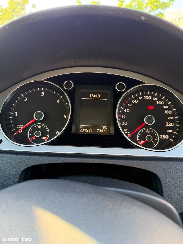 Volkswagen Passat 1.6 TDI BlueMotion Technology Comfortline - 5