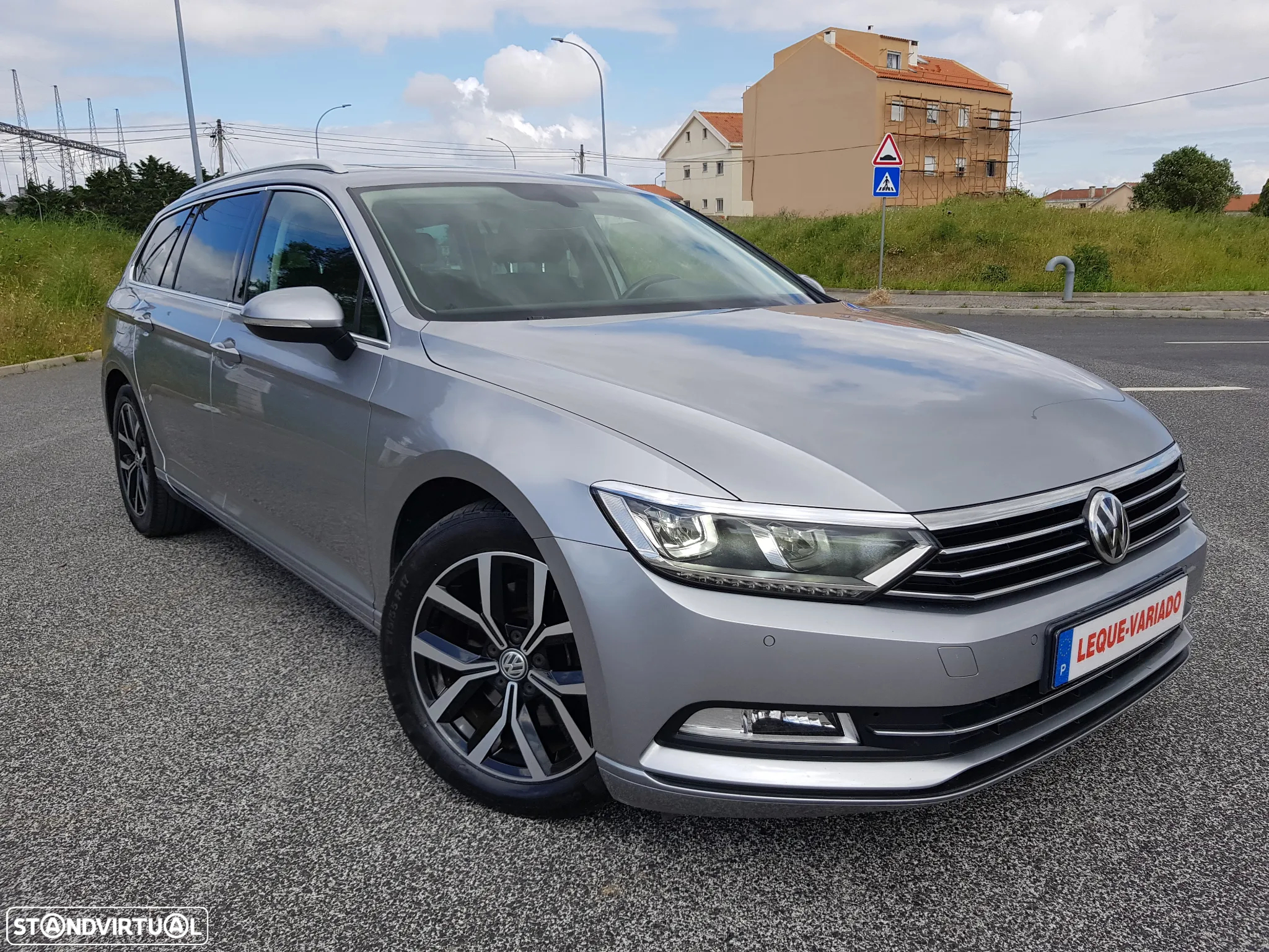 VW Passat Variant 1.6 TDI Highline DSG - 57