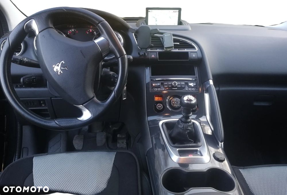 Peugeot 3008 1.6 BlueHDi Allure S&S - 8