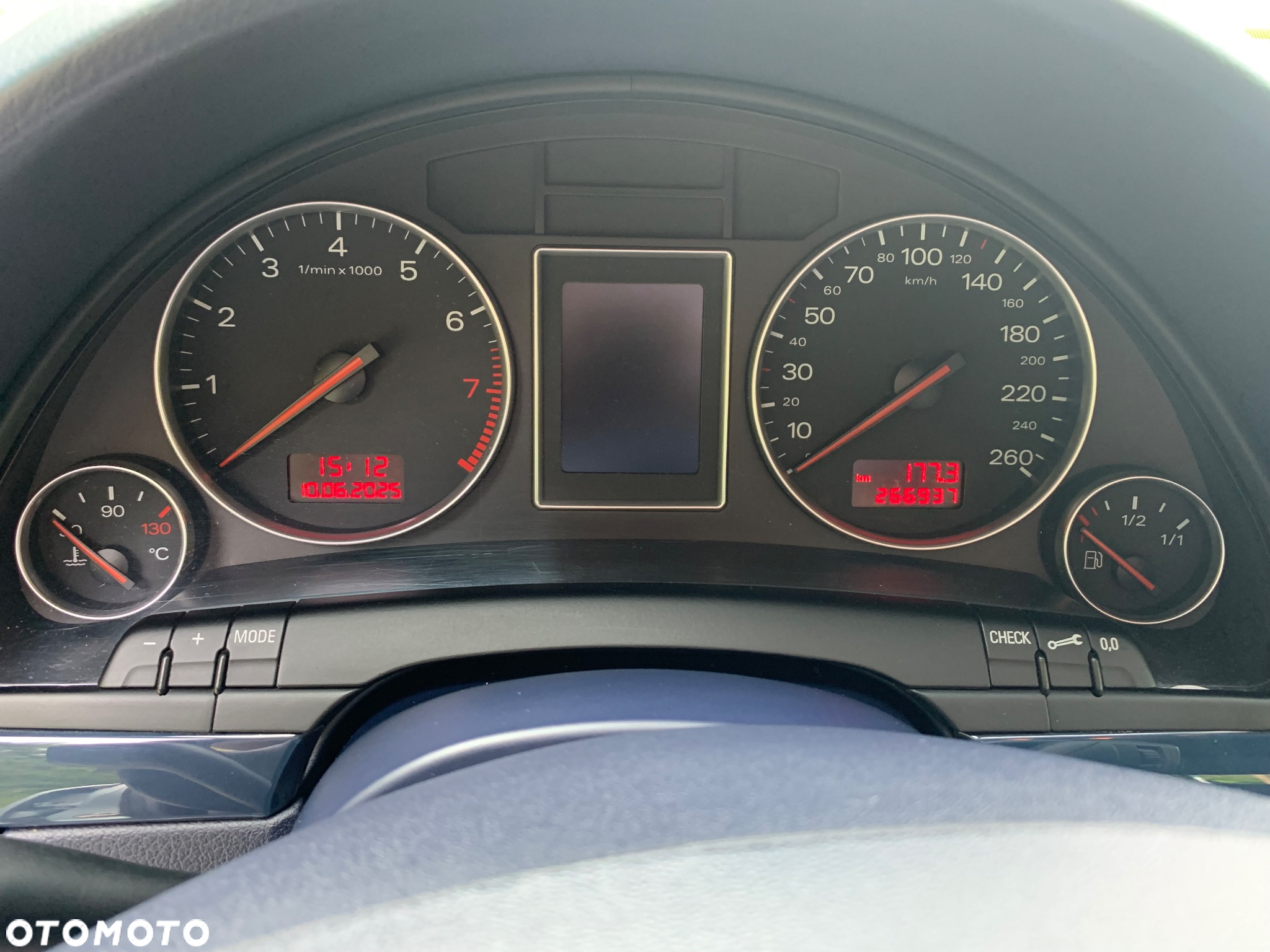 Audi A4 2.0 - 15