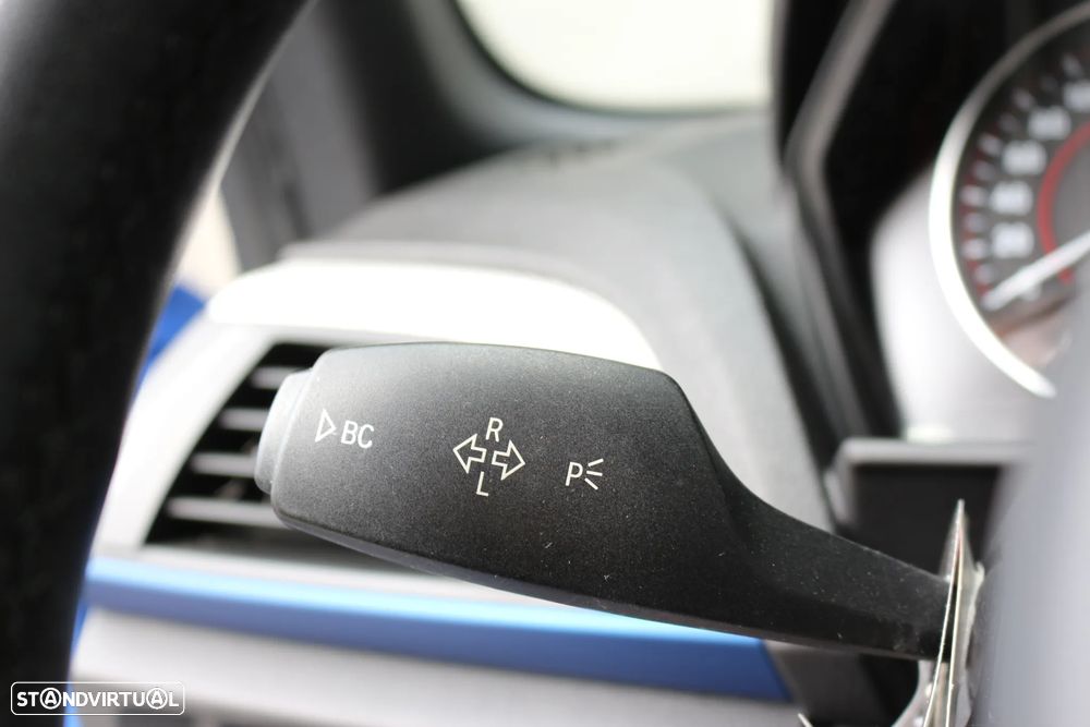 BMW 118 d Aut. M Sport - 23