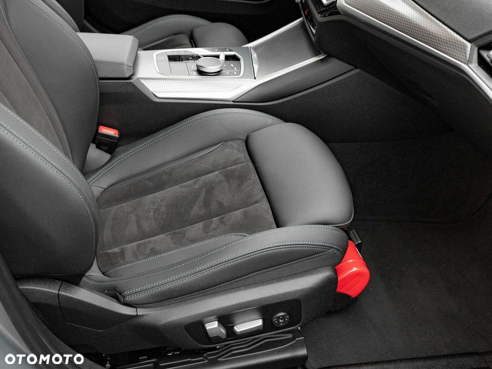 BMW Seria 3 318d M Sport - 30