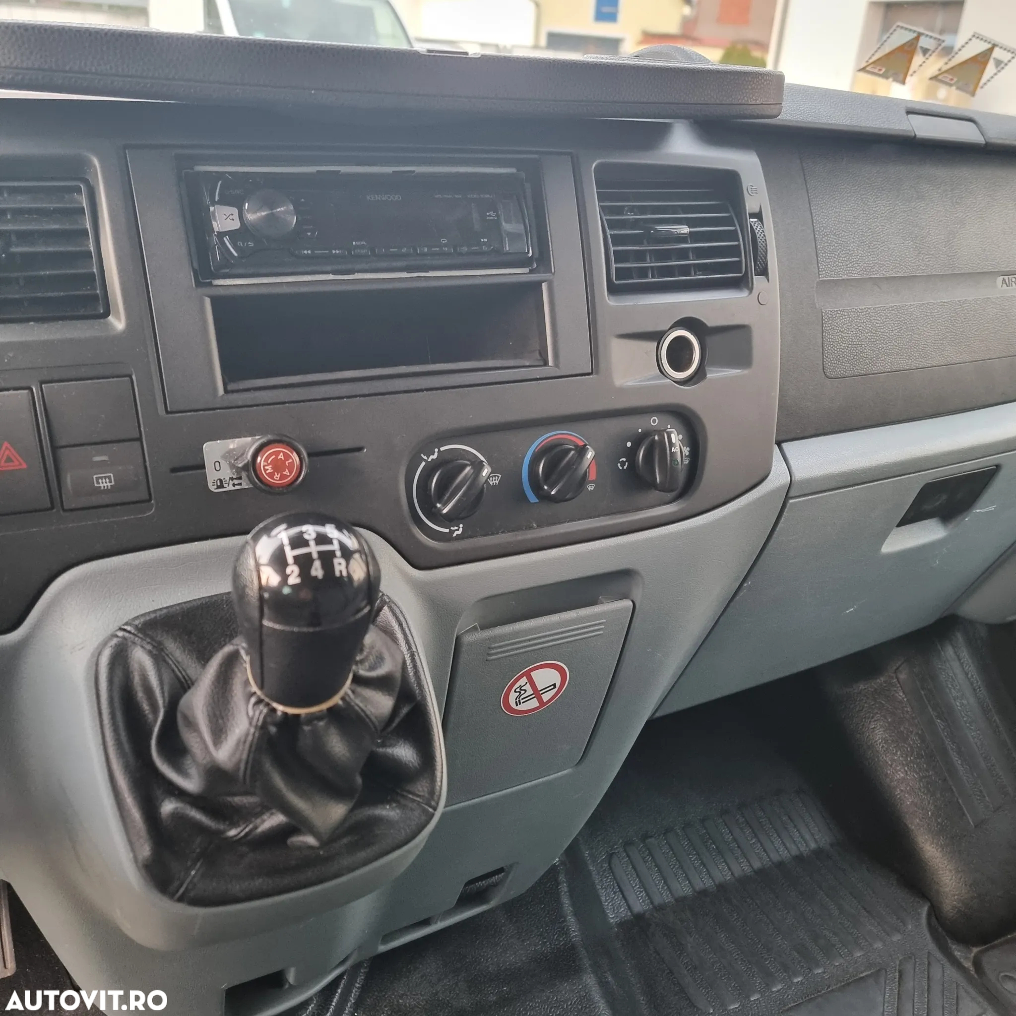 Ford Transit 300 K TDCi Pkw Basis - 9