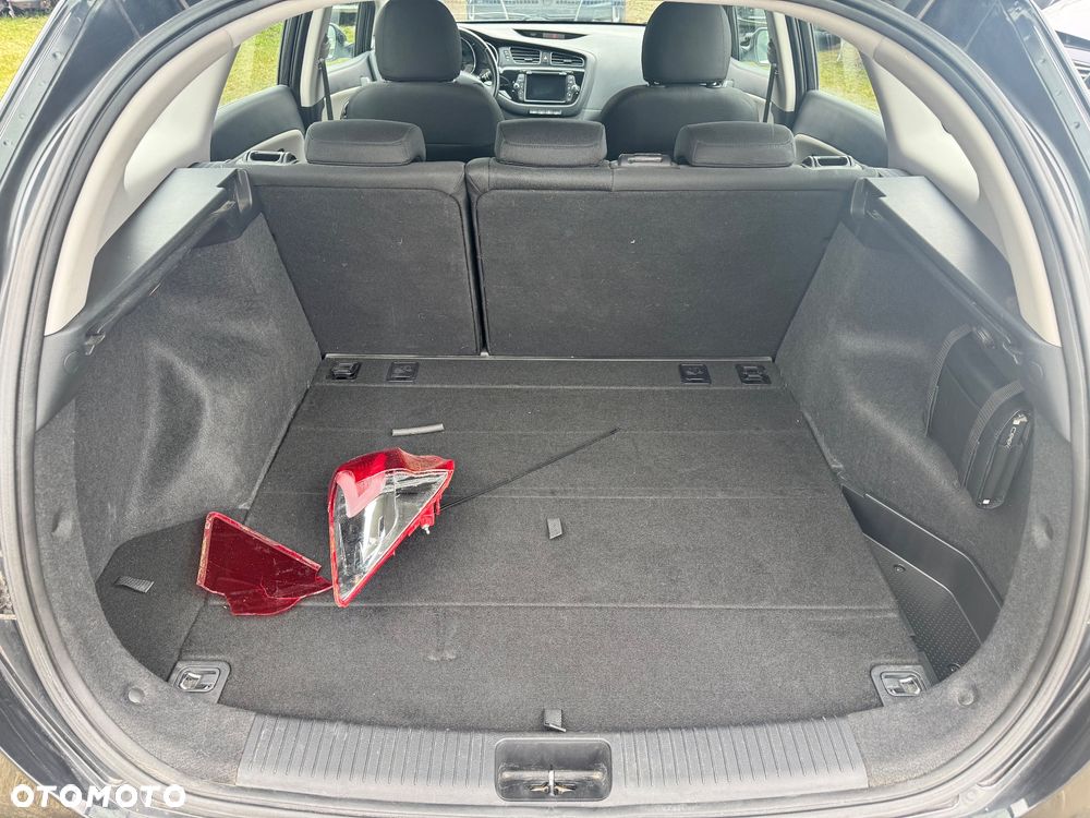 Kia Ceed 1.4 CVVT ISG Dream Team Edition - 18