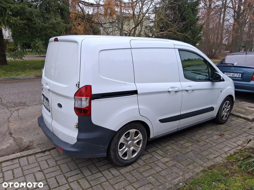 Ford Transit courier - 5