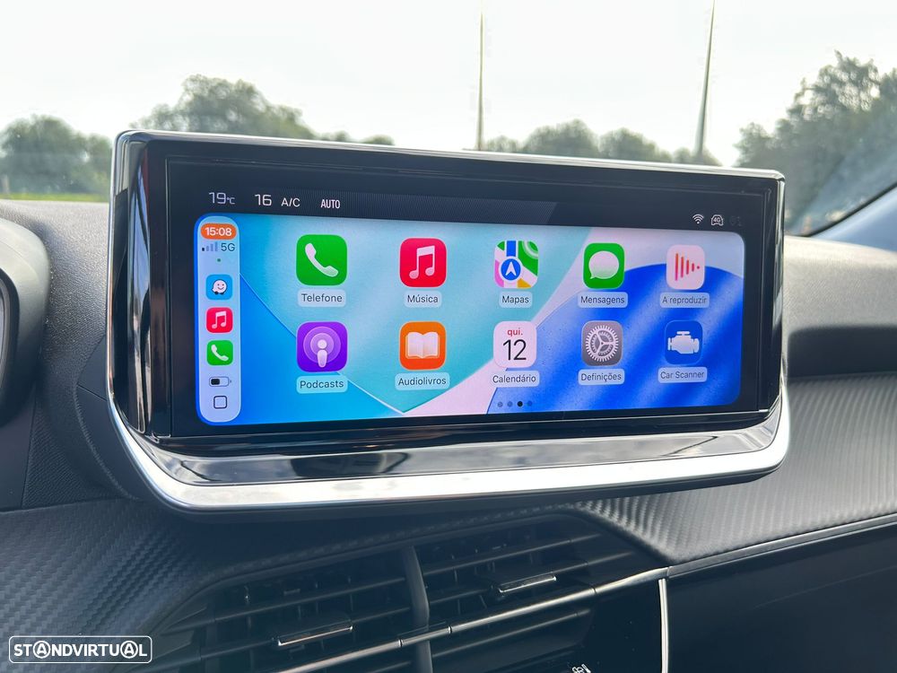 Peugeot 208 1.2 Hybrid Allure e-DCS6 - 17