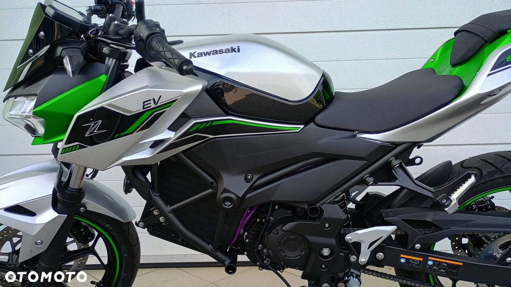 Kawasaki Z - 30