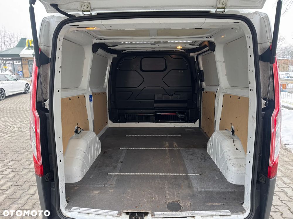 Ford Transit Custom - 6