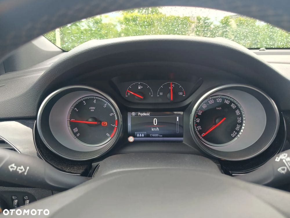 Opel Astra 1.0 T Dynamic S&S - 21