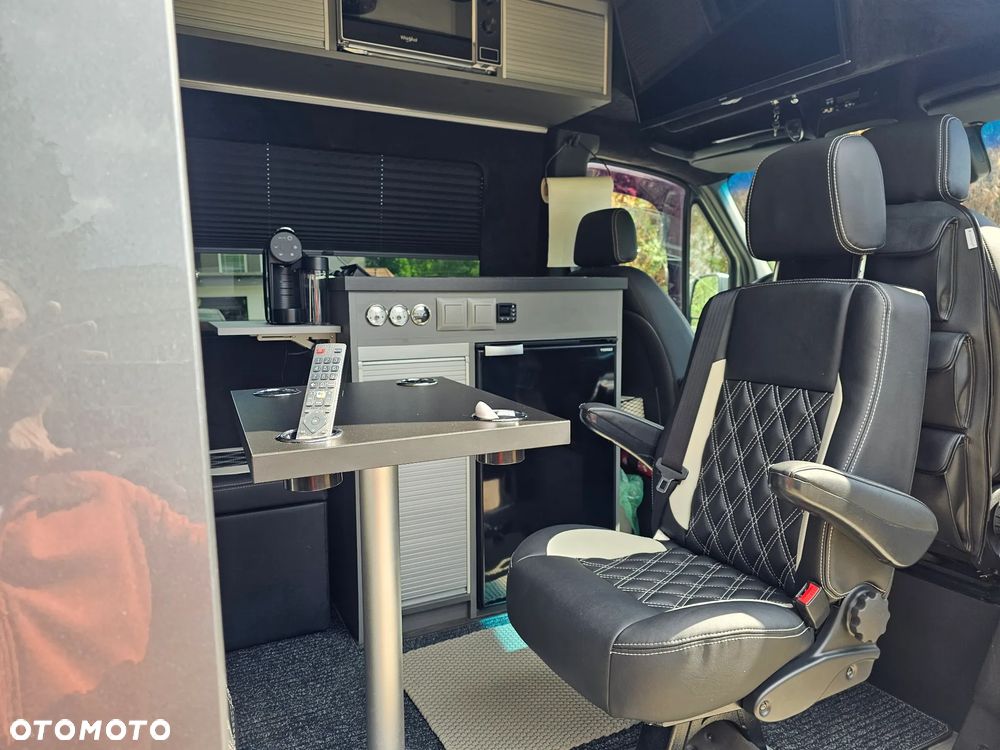 Mercedes-Benz SPRINTER - 39