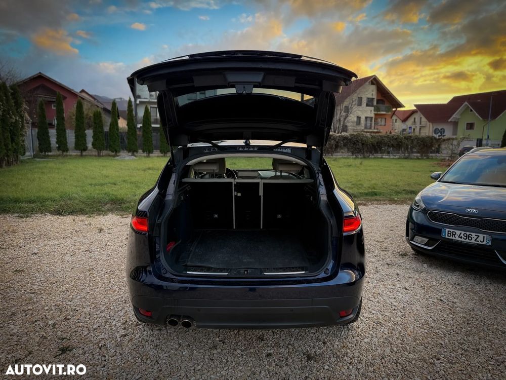 Jaguar F-Pace 20d AWD Aut. R-Sport Ingenium Edition - 7