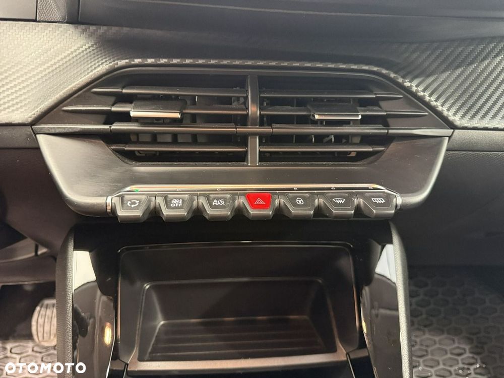 Peugeot 208 1.2 PureTech Like S&S - 21