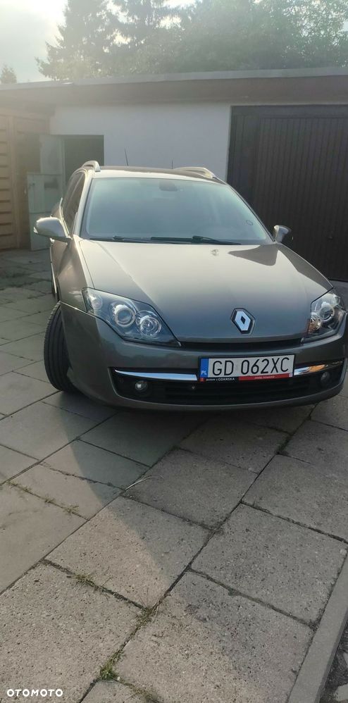 Renault Laguna - 1