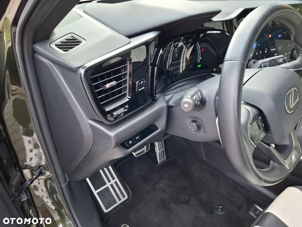 Lexus NX 350h F Sport AWD - 11