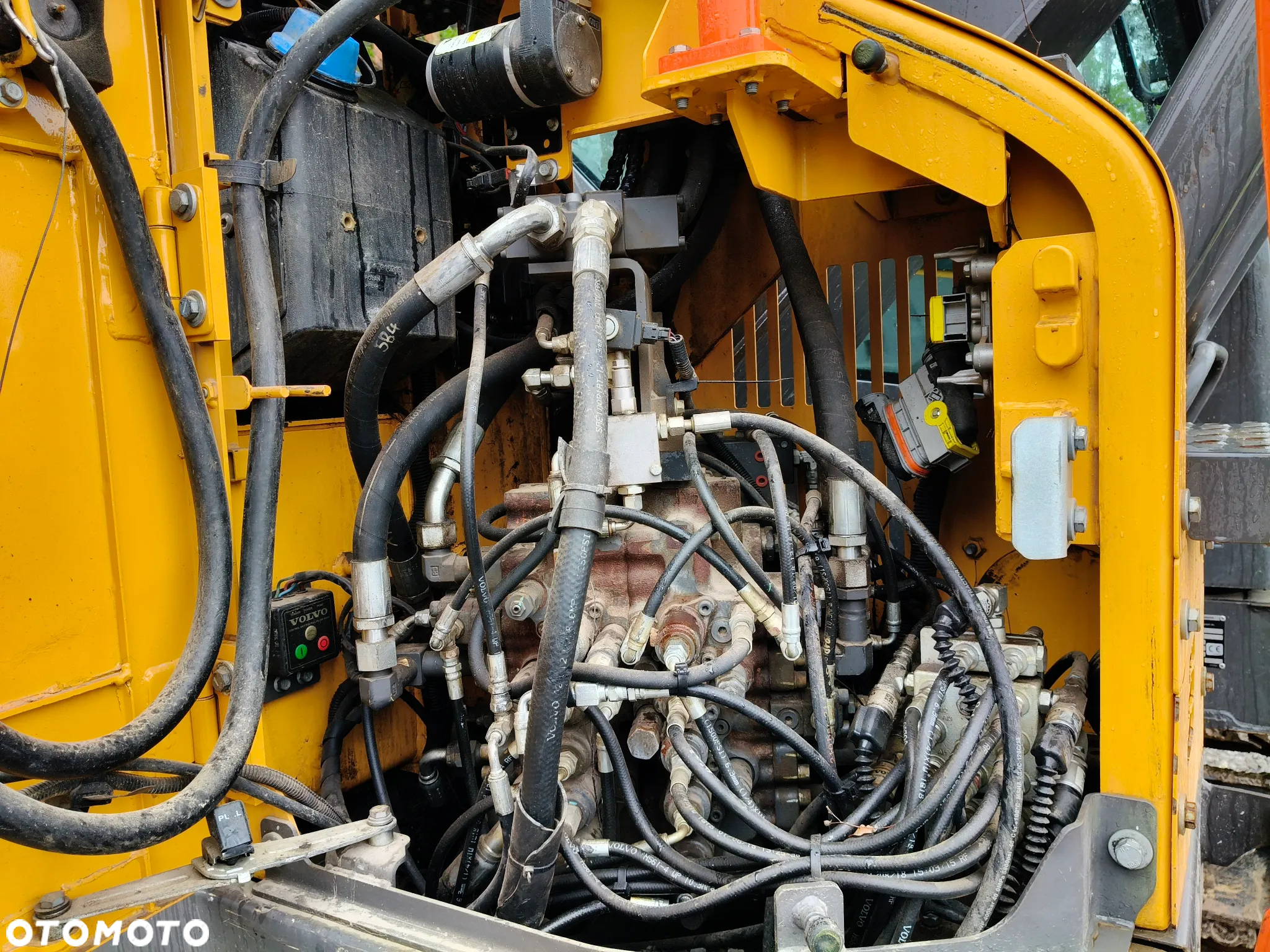 Volvo ECR145EL - 12