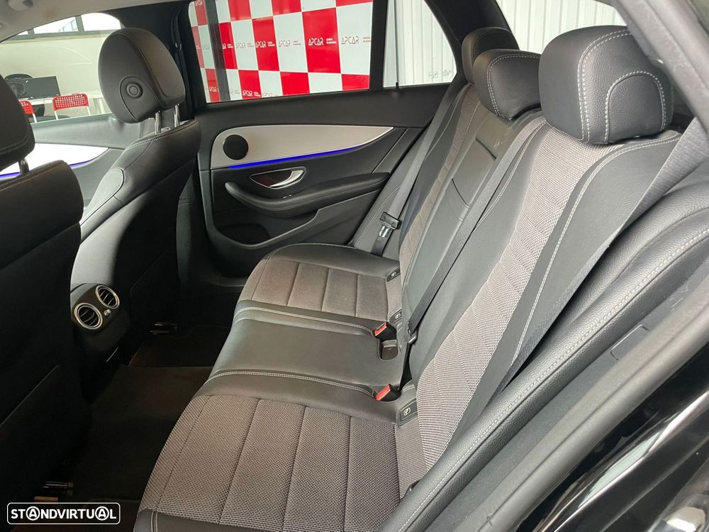 Mercedes-Benz E 300 de Avantgarde - 16