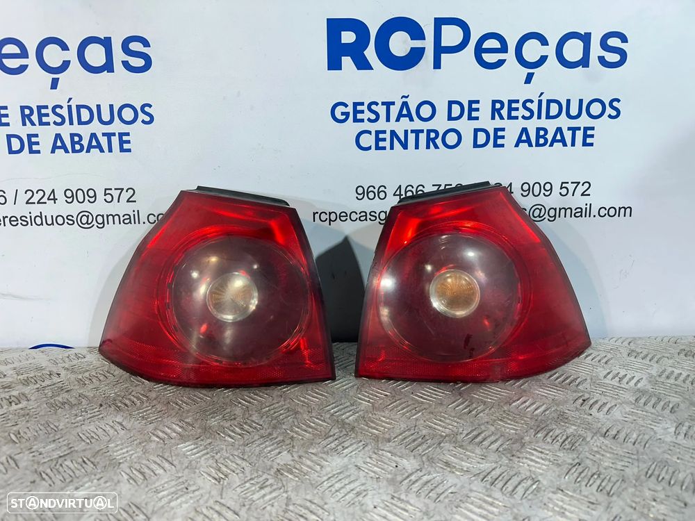 .Conjunto Farolins Tras Traseiros Esquerdo Direito Originais VW Volkswagen Golf 5 MK5 1K6945095A 1K6945096A 2006 - 2009 - 1