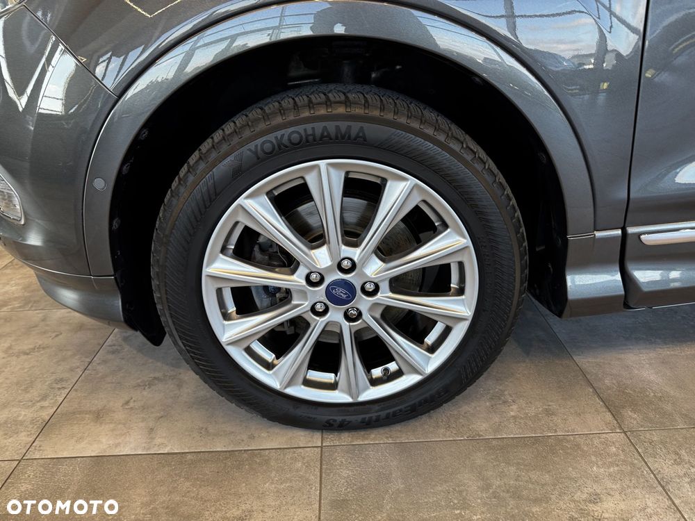 Ford Kuga - 14