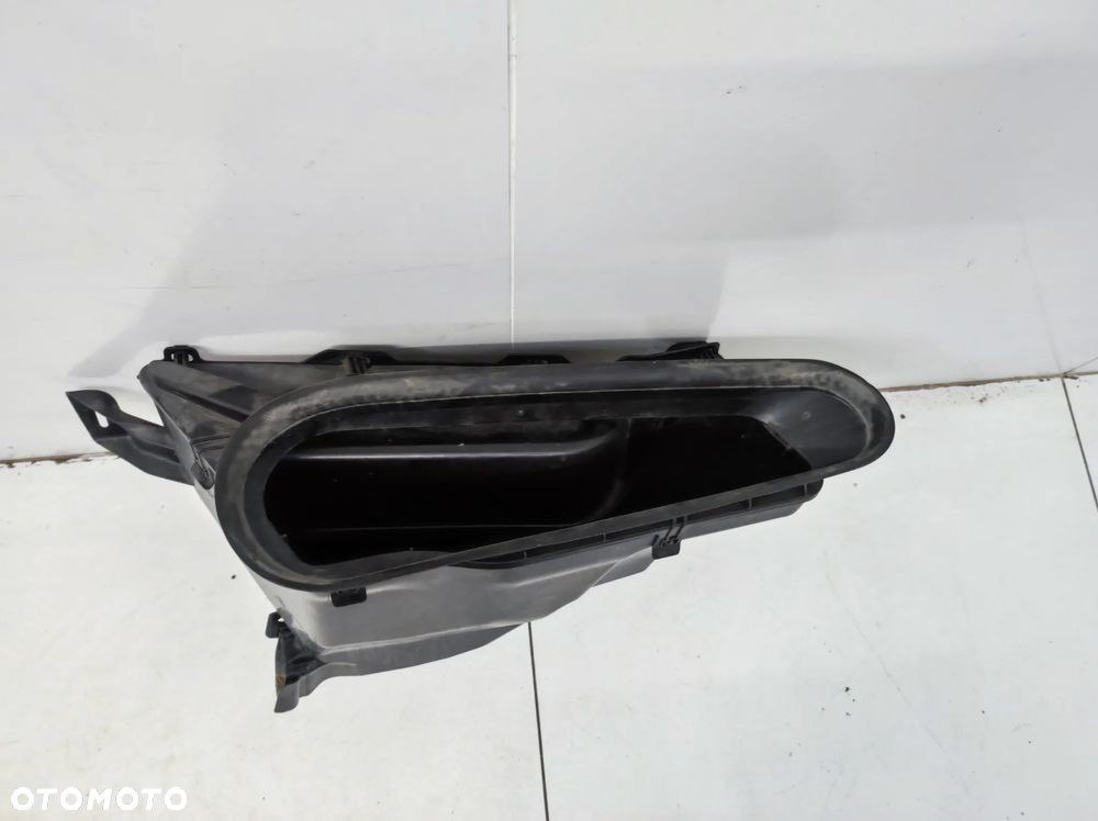 WLOT ŁAPACZ KIEROWNICA POWIETRZA KABINY EU VOLVO XC60 II 2 - 2
