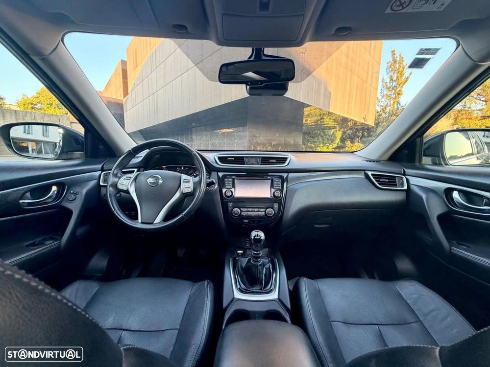 Nissan X-Trail - 25