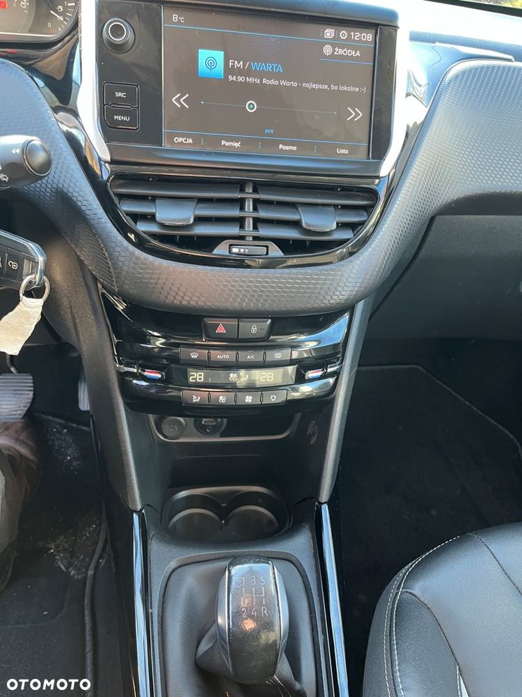 Peugeot 2008 PureTech 110 Stop&Start Allure - 13