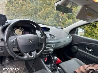 Renault Megane 1.5 dCi Bose - 4