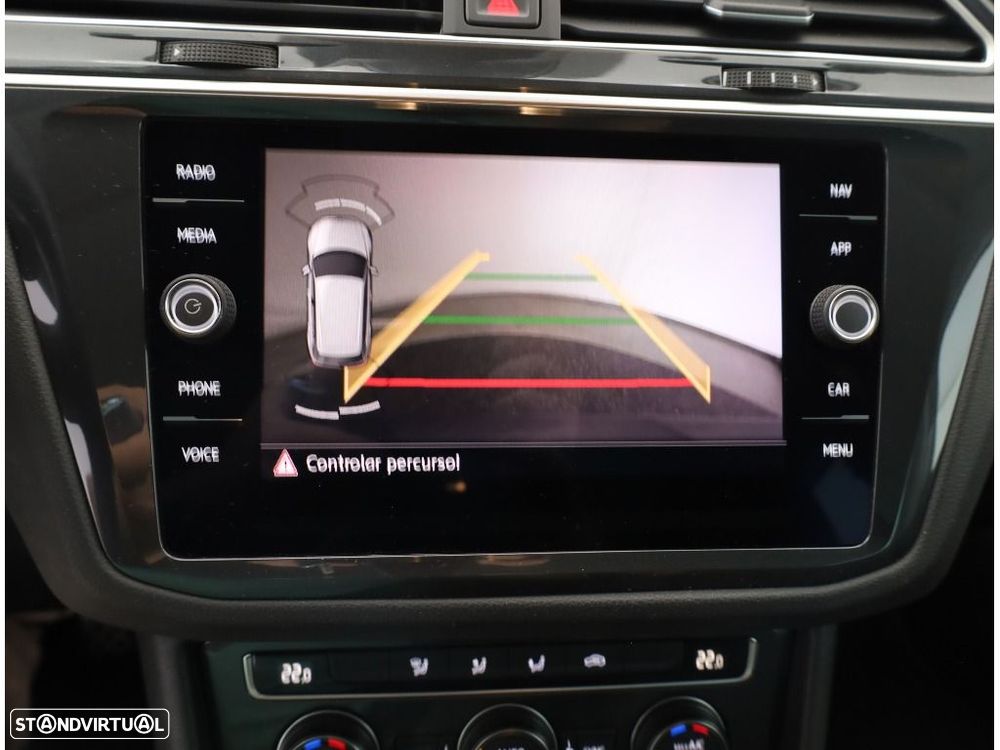 VW Tiguan 1.5 TSI Confortline - 16
