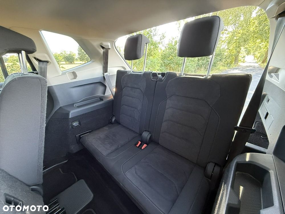 Volkswagen Tiguan Allspace 2.0 TDI 4Mot SCR Highline DSG 7os - 27