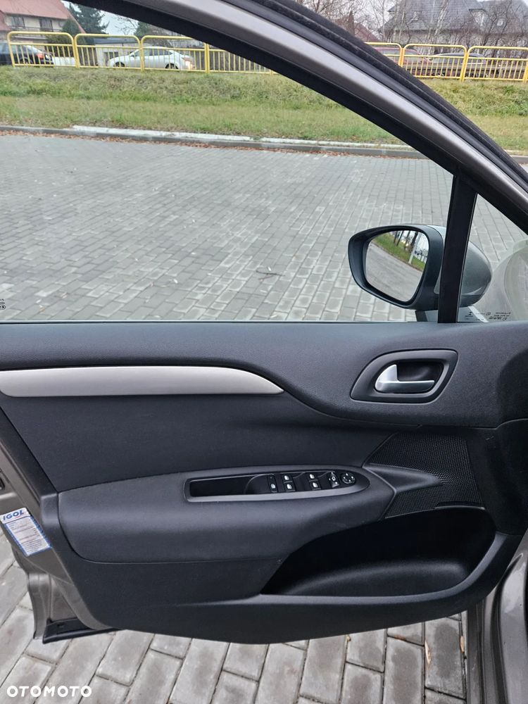 Citroën C4 BlueHDi 120 Stop&Start Business Class - 17