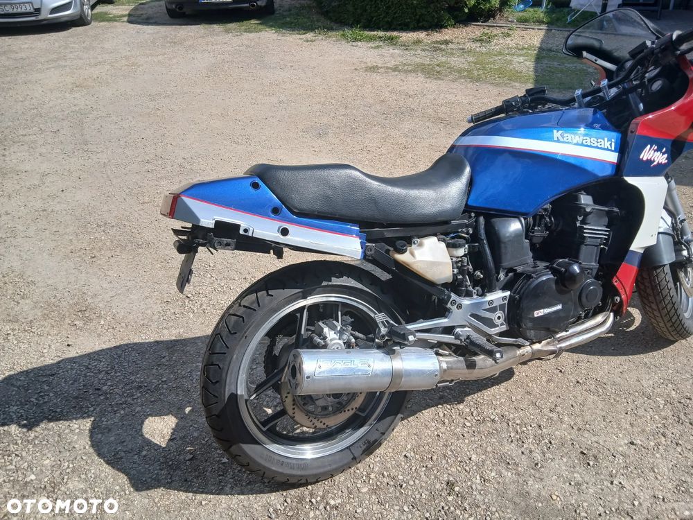 Kawasaki GPZ - 5