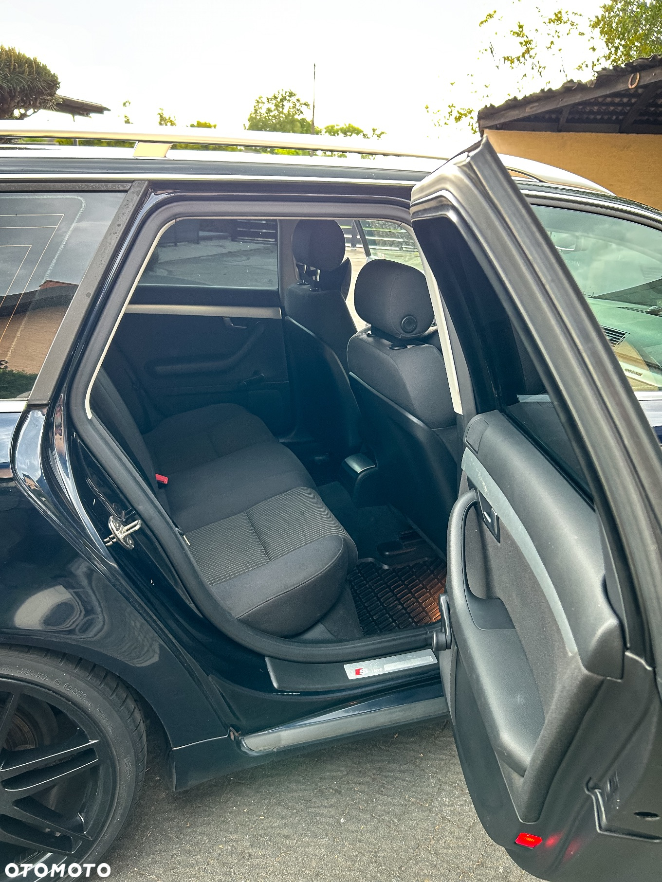 Audi A4 Avant 1.8T Quattro - 12