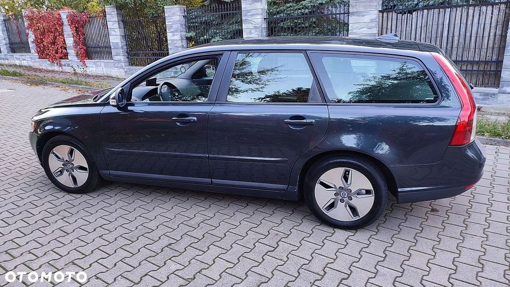Volvo V50 1.6D Momentum - 34
