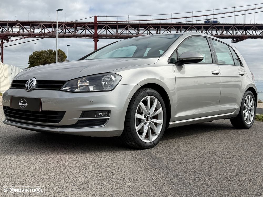 VW Golf 1.6 TDi Highline - 15