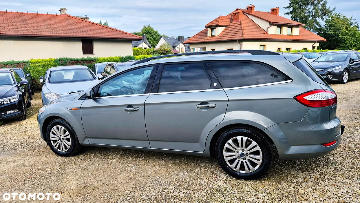 Ford Mondeo - 21