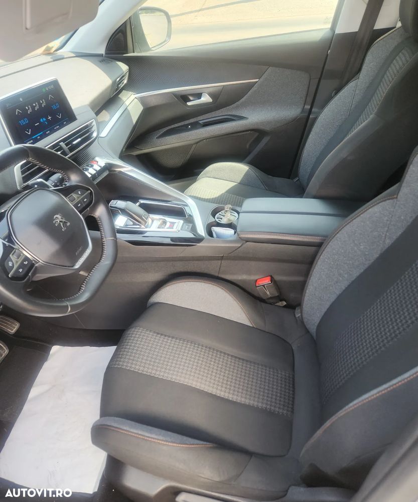 Peugeot 3008 1.5 BlueHDI 130 EAT8 Allure Pack - 24