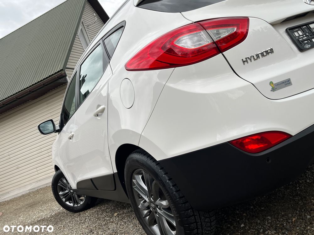 Hyundai ix35 1.6 2WD Fifa World Cup Edition - 24