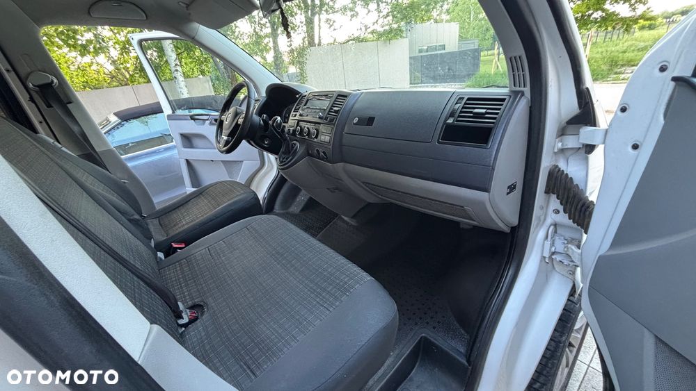 Volkswagen Transporter T5 - 16