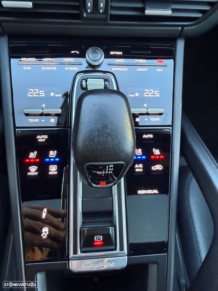 Porsche Cayenne Coupé - 30