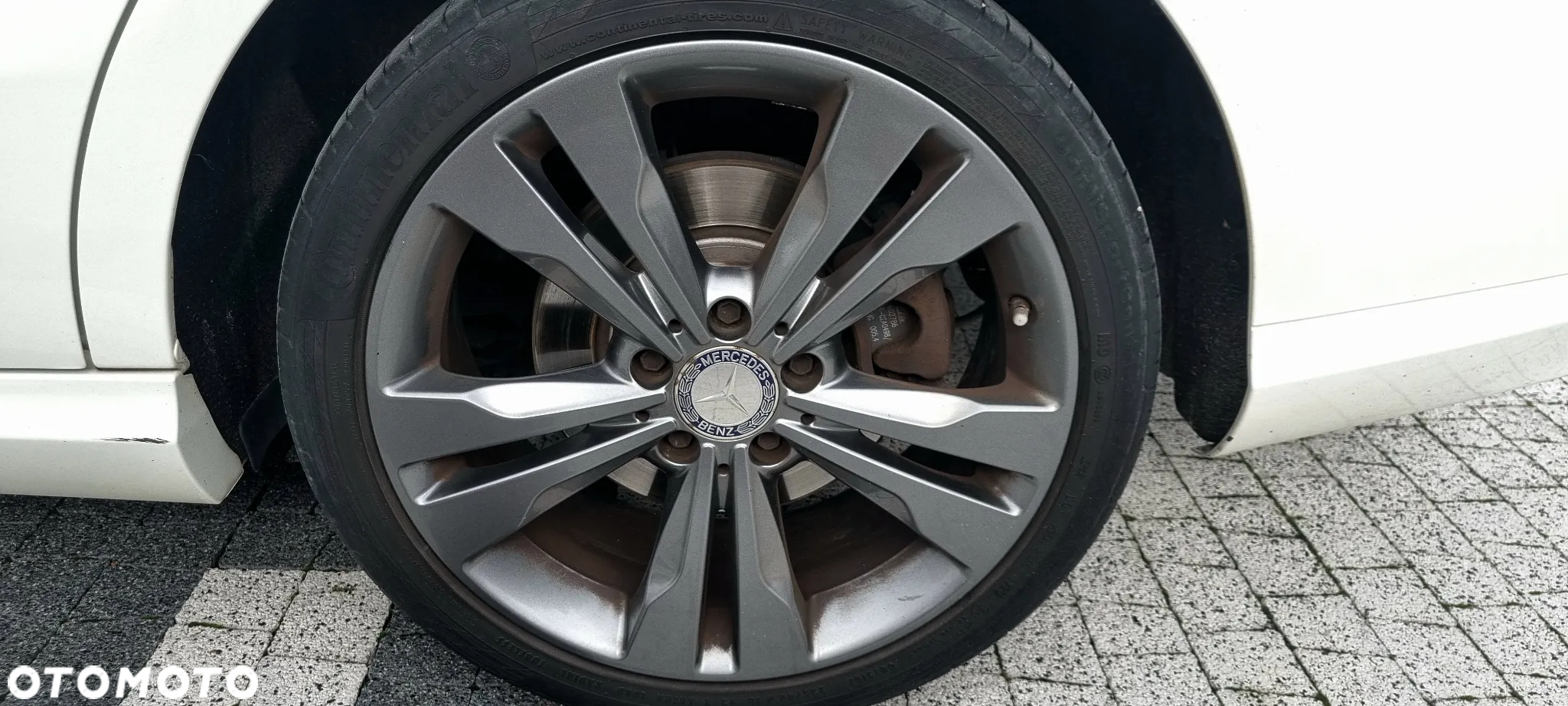 Mercedes-Benz CLA Shooting Brake 180 - 19