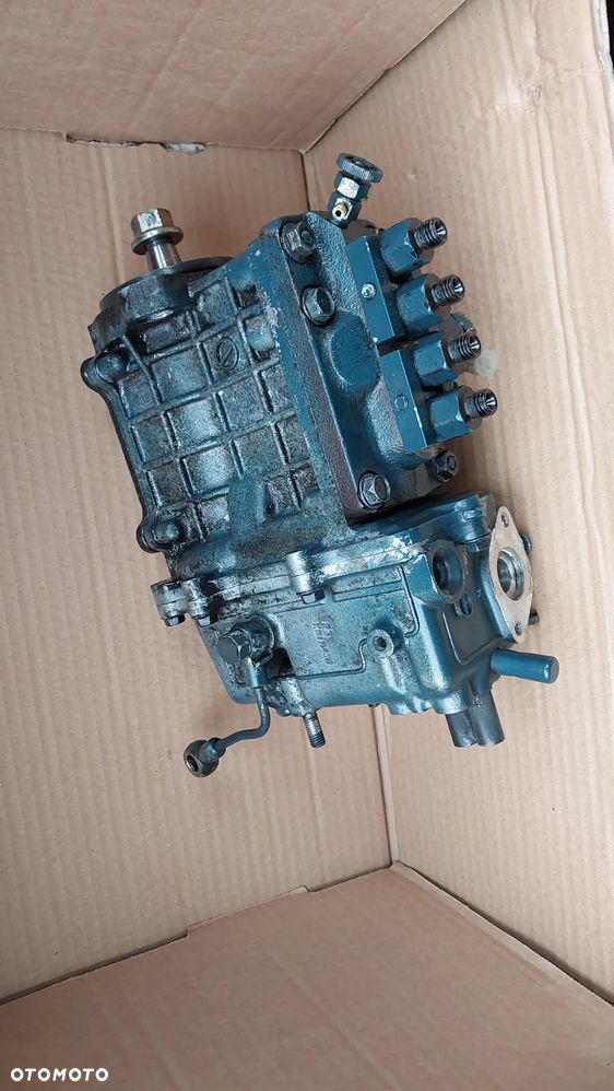 pompa wtryskowa kubota v 3300 - 1