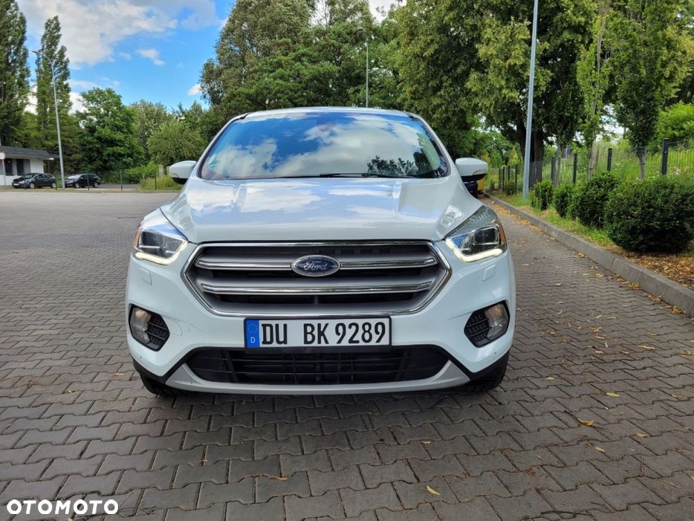 Ford Kuga 2.0 TDCi 4WD Titanium - 4