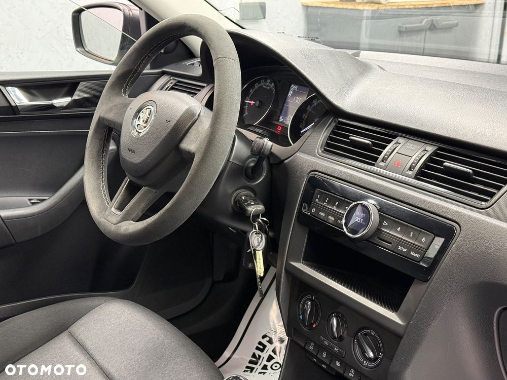 Skoda RAPID - 11