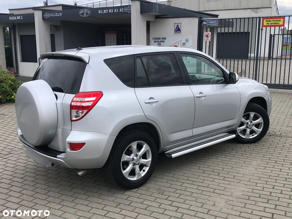Toyota RAV4 - 27