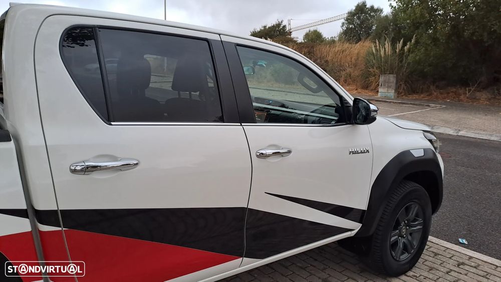 Toyota Hilux 4x4 Cabine Dupla Auto Executive - 7