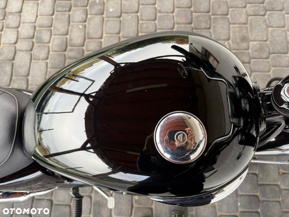 Triumph Bonneville - 33